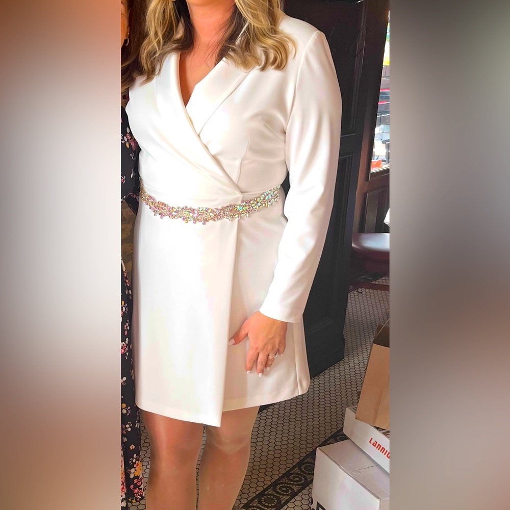 Adrianna Papell Tuxedo Cocktail Dress Ivory size 16